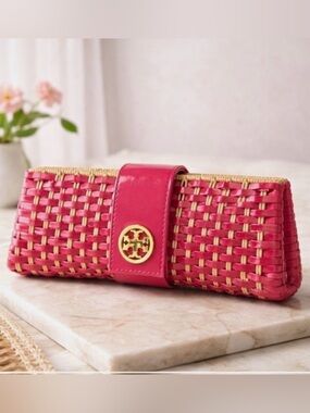 TORY BURCH Pink Raffia Woven Clutch